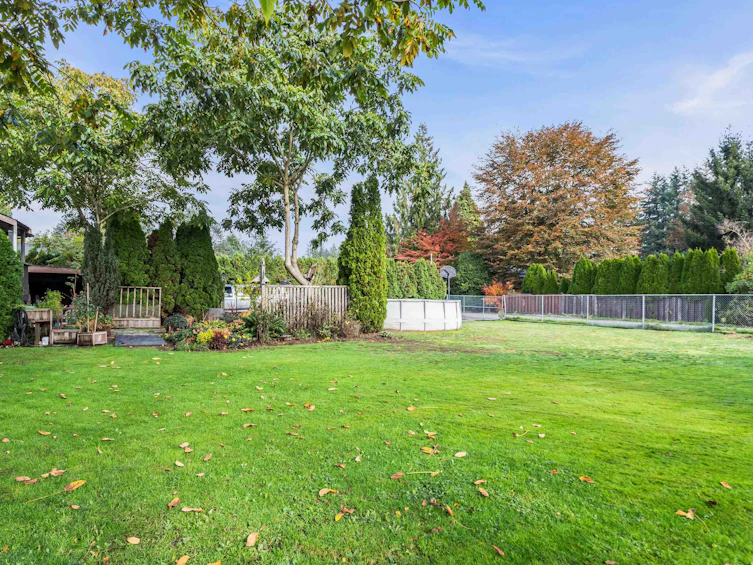 11312 207 Street, Maple Ridge, BC, V2X 1W3 - 29