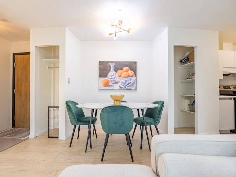 311-989 Nelson Street, Vancouver, BC, V6Z 2S1 - 9