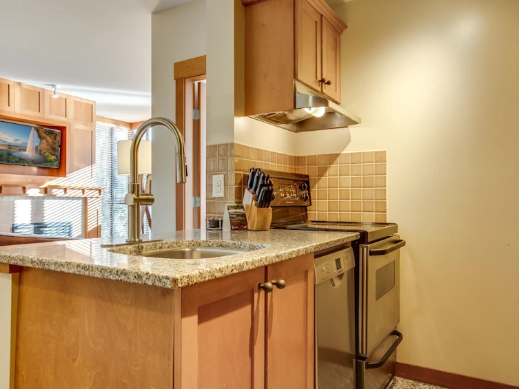 516-4320 Sundial Crescent, Whistler, BC, V8E 1G6 - 9