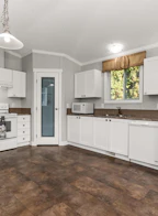 45 46511 Chilliwack Lake Road