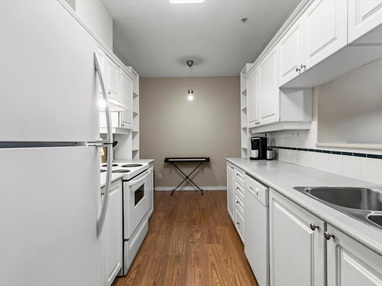104-8976 208 Street, Langley, BC, V1M 2Y8 - 6