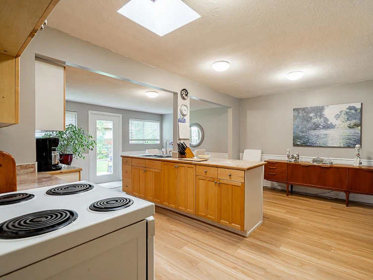 19901 38 Avenue, Langley, BC, V3A 2T6 - 9