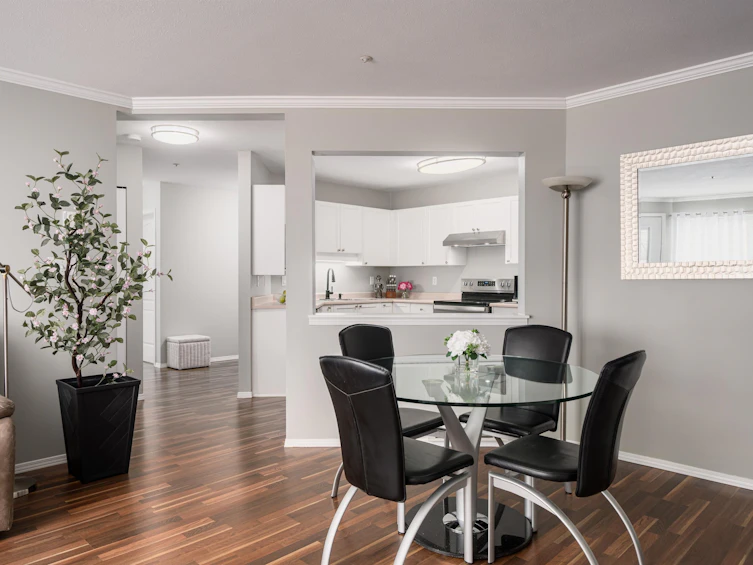 204-5450 208 Street, Langley, BC, V3A 2J9 - 8