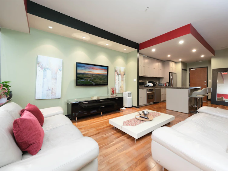1307-1333 W Georgia Street, Vancouver, BC, V6E 4V3 - 4