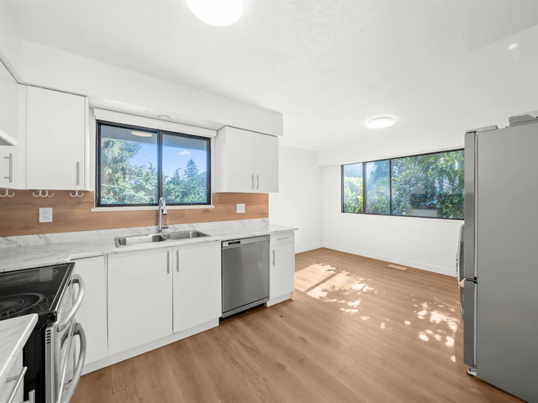 10560 Seahaven Drive, Richmond, BC, V7A 4C9 - 8