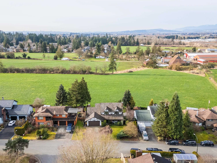12445 Meadowbrook Place, Maple Ridge, BC, V4R 2H6 - 2