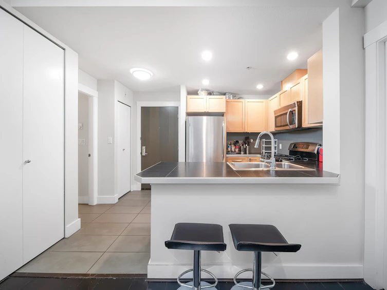 320-5777 Birney Avenue, Vancouver, BC, V6S 0A4 - 4