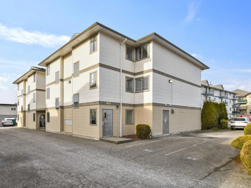 101 - 7435 Shaw Avenue, Chilliwack BC V2R 3C1