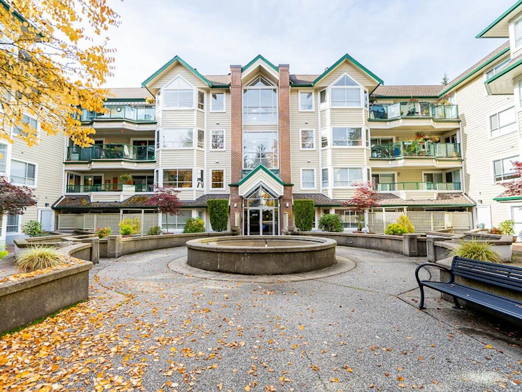 210-3670 Banff Court, North Vancouver, BC, V7H 2Y7 - 4