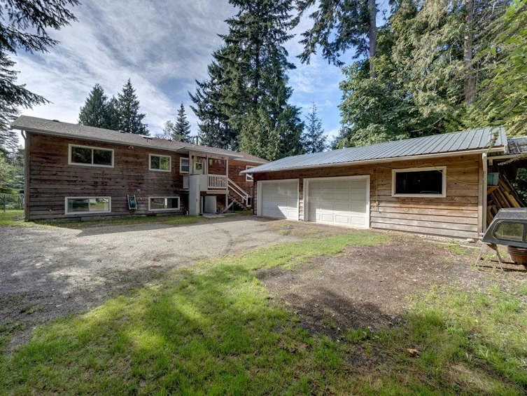8050 Redrooffs Road, Halfmoon Bay, BC, V7Z 1A5 - 21