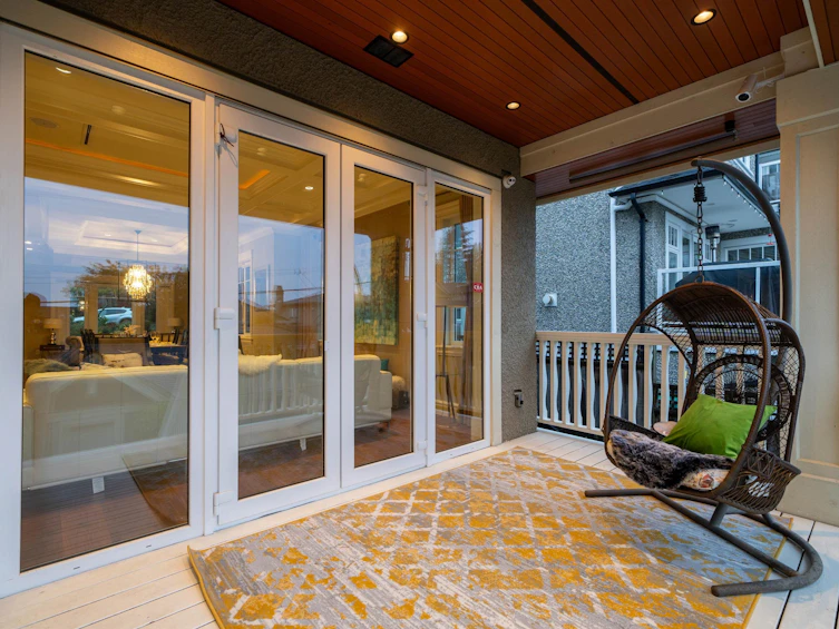 4042 W 34th Avenue, Vancouver, BC, V6N 2L7 - 24