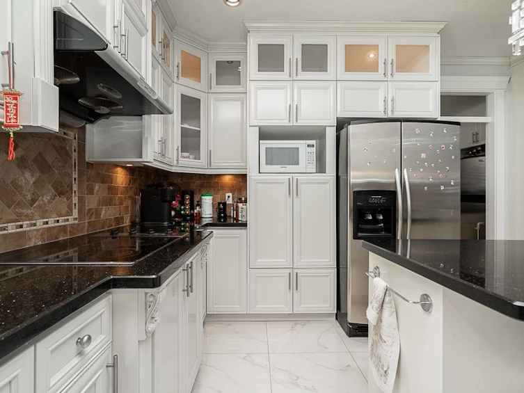 8217 146 Street, Surrey, BC, V3S 3A6 - 9