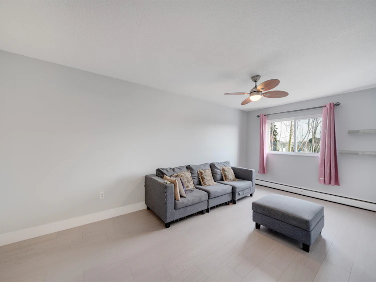 326-8051 Ryan Road, Richmond, BC, V7A 2E4 - 3