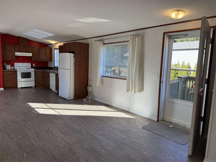 7-4514 Sunshine Coast Highway, Sechelt, BC, V7Z 0G9 - 12