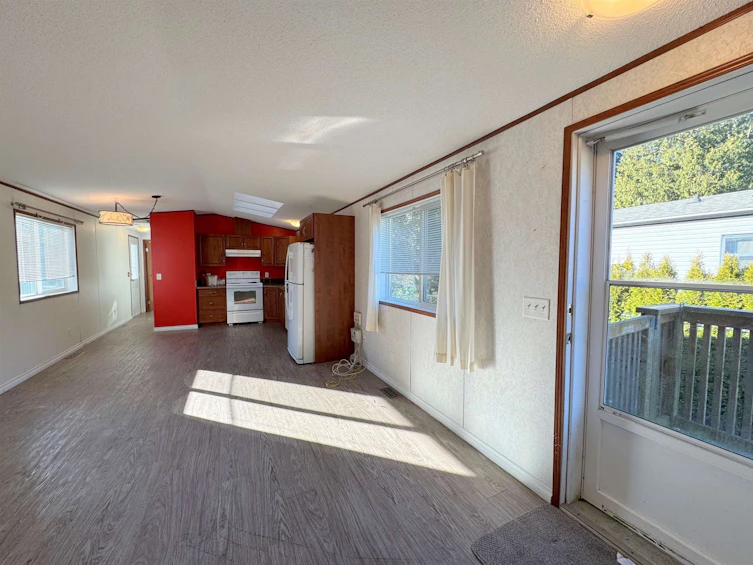 7-4514 Sunshine Coast Highway, Sechelt, BC, V7Z 0G9 - 4