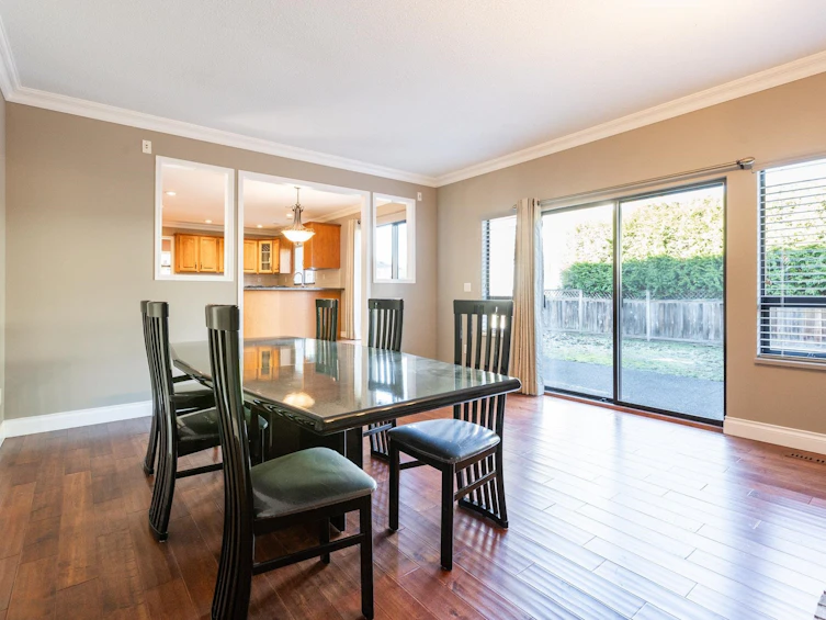 15839 98a Avenue, Surrey, BC, V4N 2A3 - 16