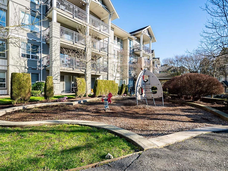 109-9233 Government Street, Burnaby, BC, V3N 0A3 - 21