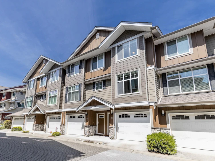 33-3009 156 Street, Surrey, BC, V3Z 0N9