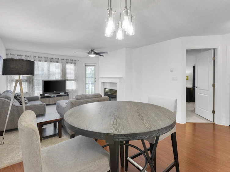 207-17730 58a Avenue, Surrey, BC, V3S 8M5 - 10