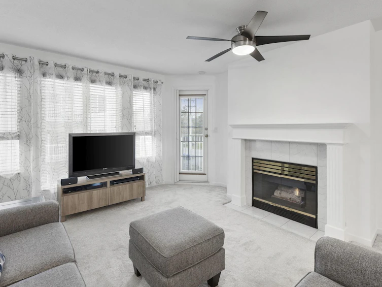 207-17730 58a Avenue, Surrey, BC, V3S 8M5 - 12