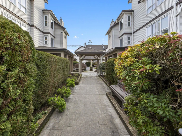 207-17730 58a Avenue, Surrey, BC, V3S 8M5 - 34