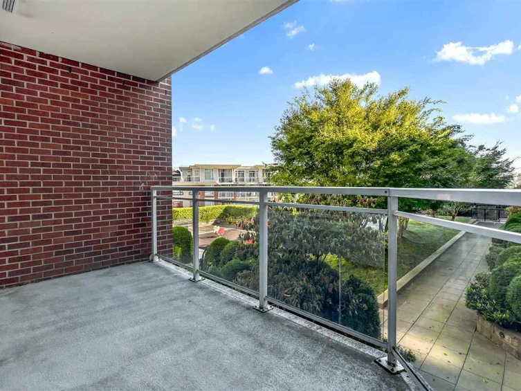 409-4078 Knight Street, Vancouver, BC, V5N 5Y9 - 4