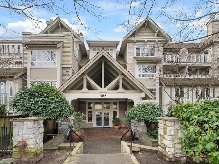 302-365 E 1st Street, North Vancouver, BC, V7L 4W5 - 32