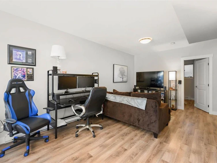 27140 35a Avenue, Langley, BC, V4W 0A1 - 32