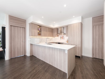4105-9887 Whalley Boulevard - 3