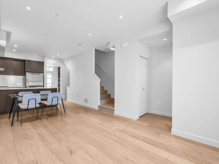 8568 Osler Street, Vancouver, BC, V6P 0G4 - 7