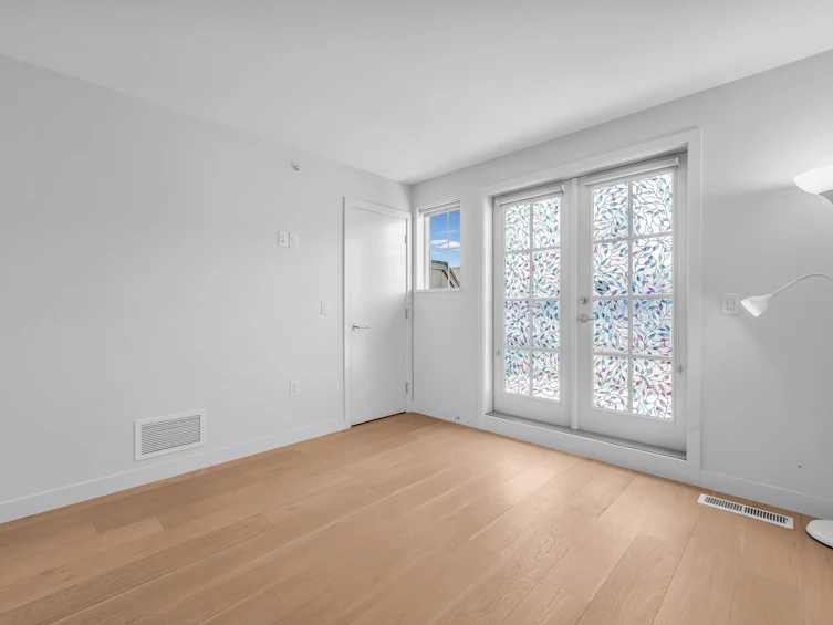 8568 Osler Street, Vancouver, BC, V6P 0G4 - 14