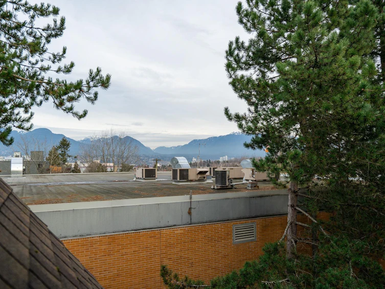 PH1-1915 E Georgia Street, Vancouver, BC, V5L 2B7 - 32