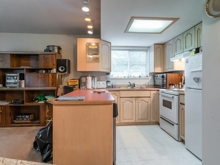 21209 Dewdney Trunk Road, Maple Ridge, BC, V2X 3G1 - 28