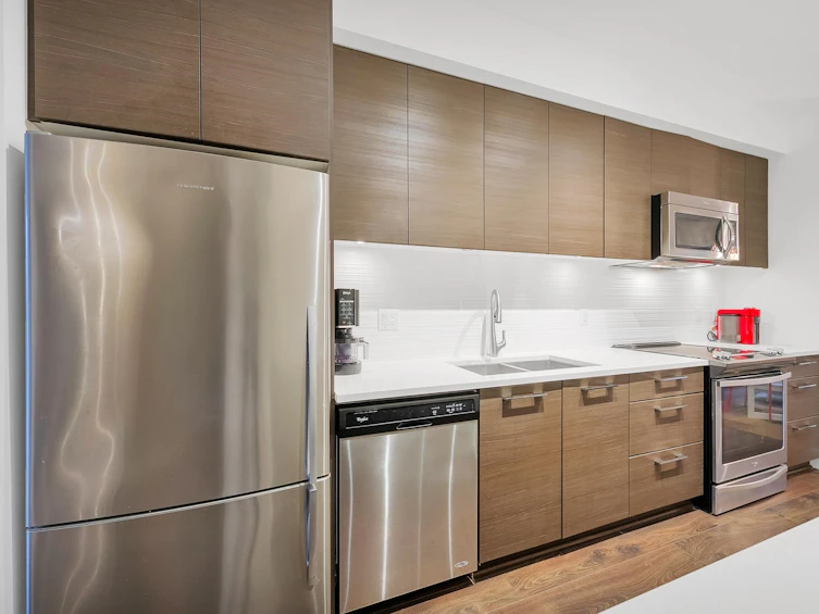 16-909 Clarke Road, Port Moody, BC, V3H 1L6 - 11