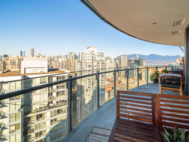 2705-89 Nelson Street, Vancouver, BC, V6Z 0E7 - 16