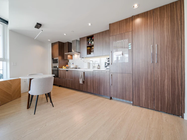 2705-89 Nelson Street, Vancouver, BC, V6Z 0E7 - 5