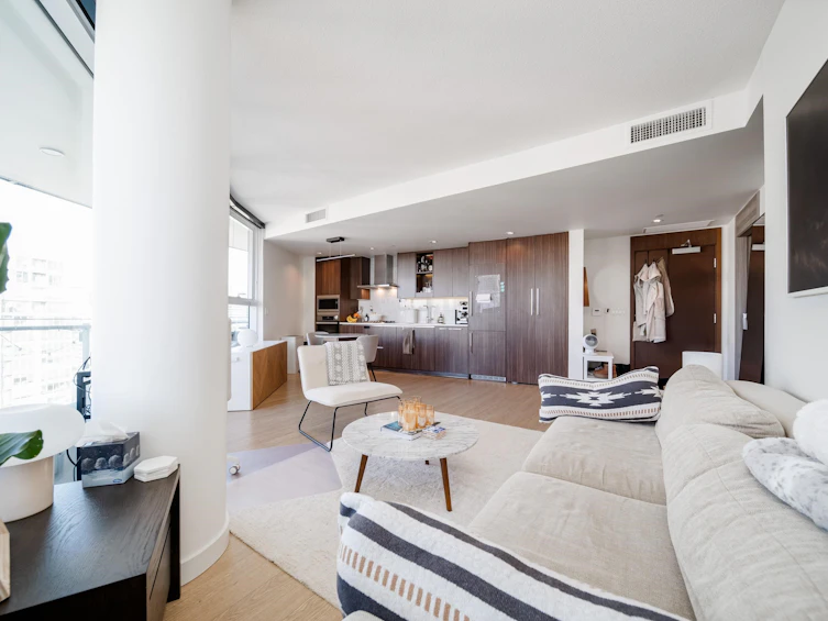 2705-89 Nelson Street, Vancouver, BC, V6Z 0E7