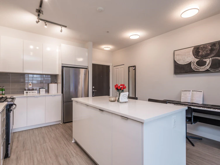 C225-8150 207 Street, Langley, BC, V2Y 4J4 - 4