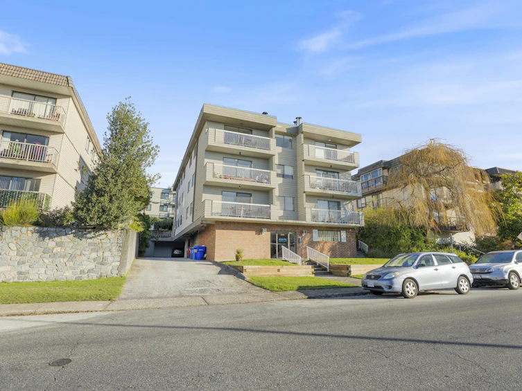 102-264 W 2nd Street, North Vancouver, BC, V7M 1C8 - 2