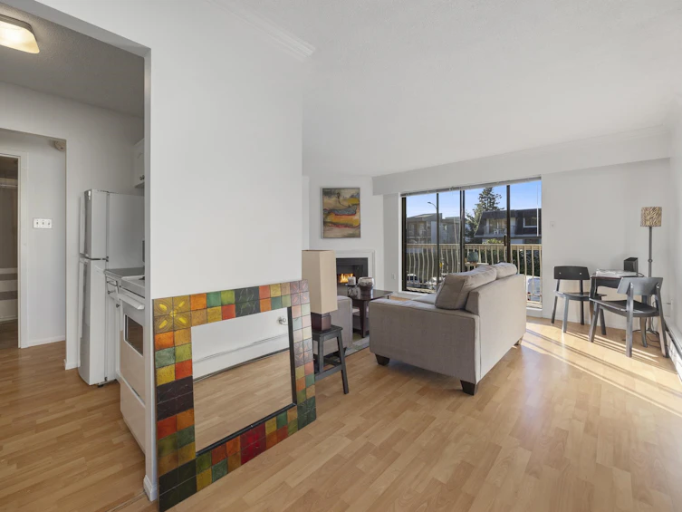102-264 W 2nd Street, North Vancouver, BC, V7M 1C8 - 14