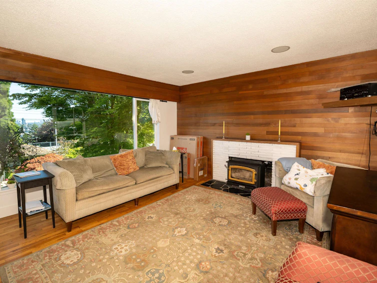 823 Calverhall Street, North Vancouver, BC, V7L 1X8 - 7