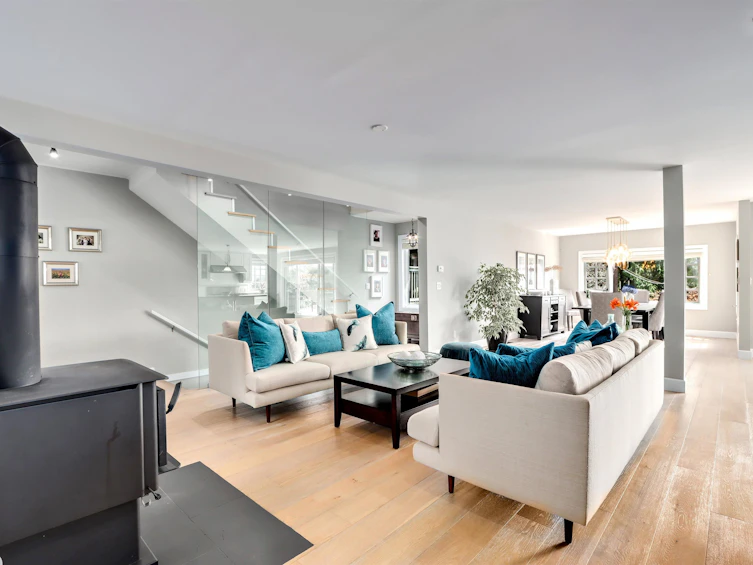 2507 Caledonia Avenue, North Vancouver, BC, V7G 1T8 - 6