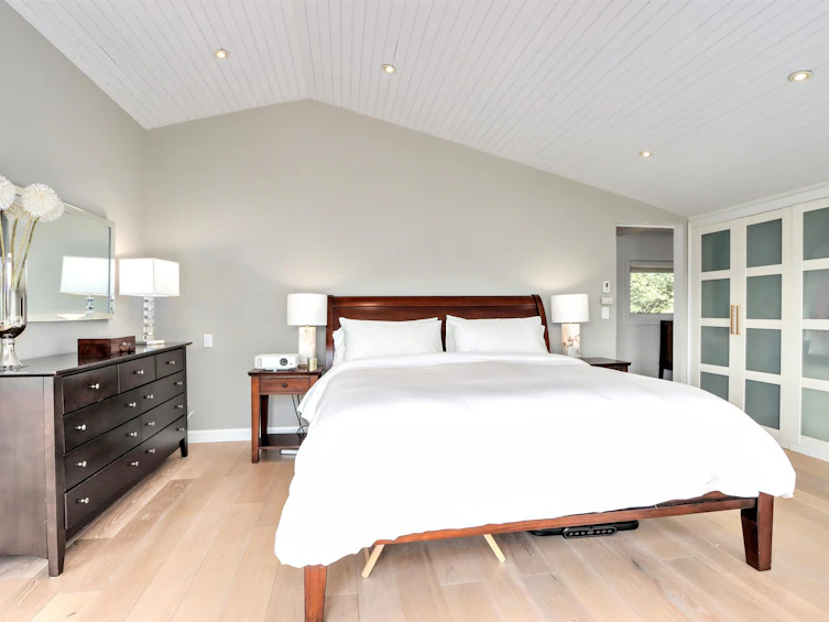 2507 Caledonia Avenue, North Vancouver, BC, V7G 1T8 - 20