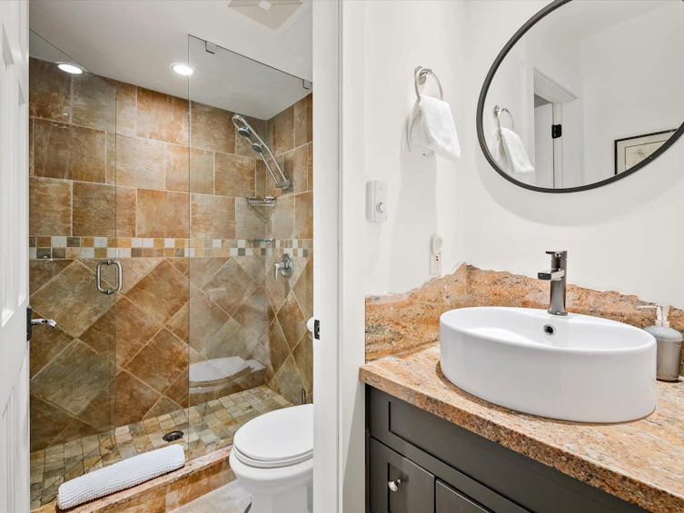 209-4749 Spearhead Drive, Whistler, BC, V8E 1E9 - 16