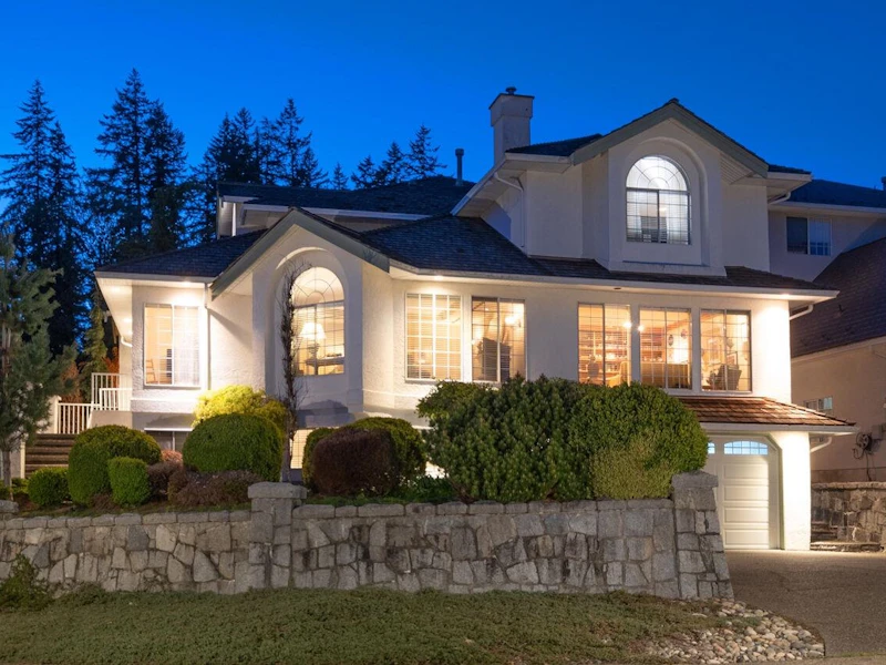 1315 Camellia Court, Coquitlam BC V3H 4S9