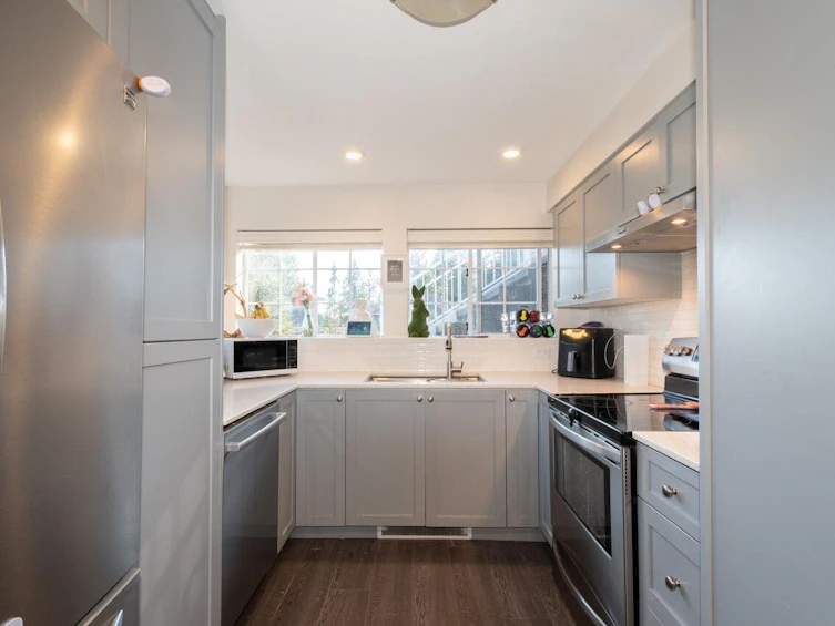 1315 Camellia Court, Coquitlam, BC, V3H 4S9 - 29