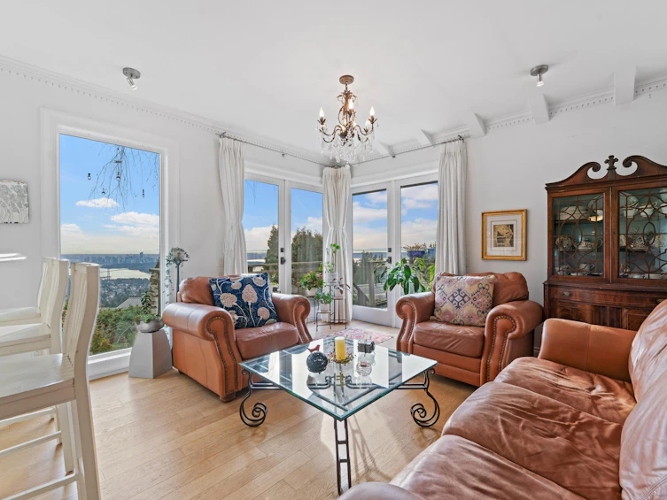 1370 Whitby Road, West Vancouver, BC, V7S 2N5 - 4