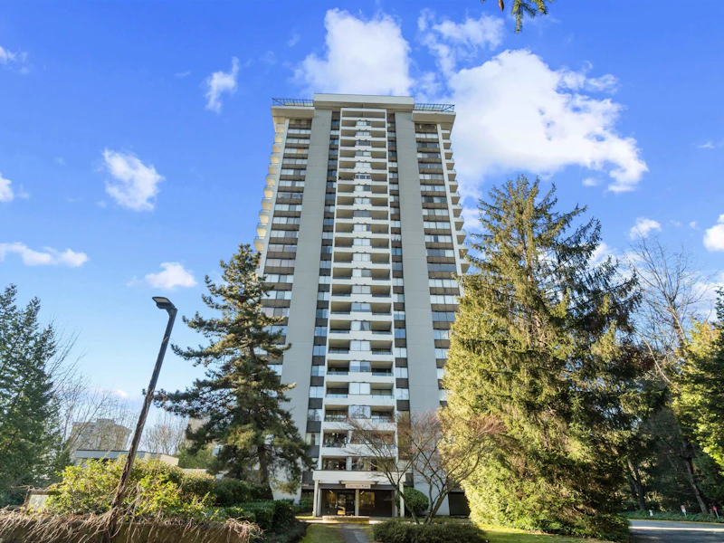 1402 - 9521 Cardston Court, Burnaby BC V3N 4R8