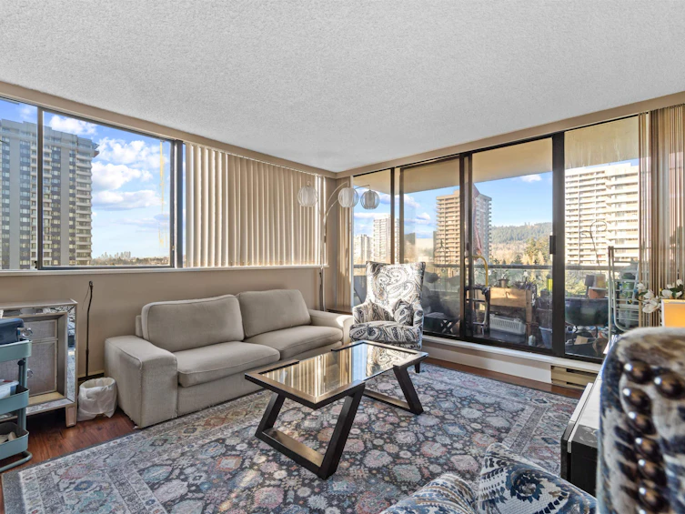 1402-9521 Cardston Court, Burnaby, BC, V3N 4R8 - 8