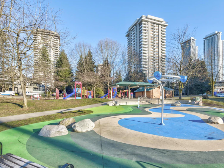 708-9633 Manchester Drive, Burnaby, BC, V3N 4Y9 - 33